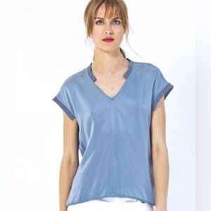 GO BY GO SILK Go anywhere Tshirt blouse